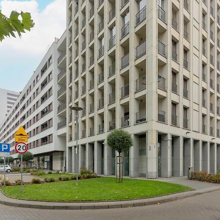 Warsaw Śródmieście Apartment with balcony&parking by Renters Varsóvia Exterior foto