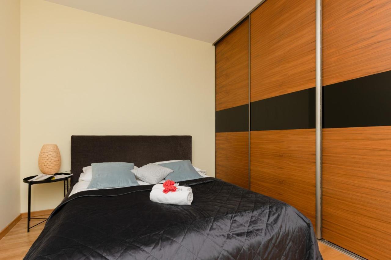 Warsaw Śródmieście Apartment with balcony&parking by Renters Varsóvia Exterior foto