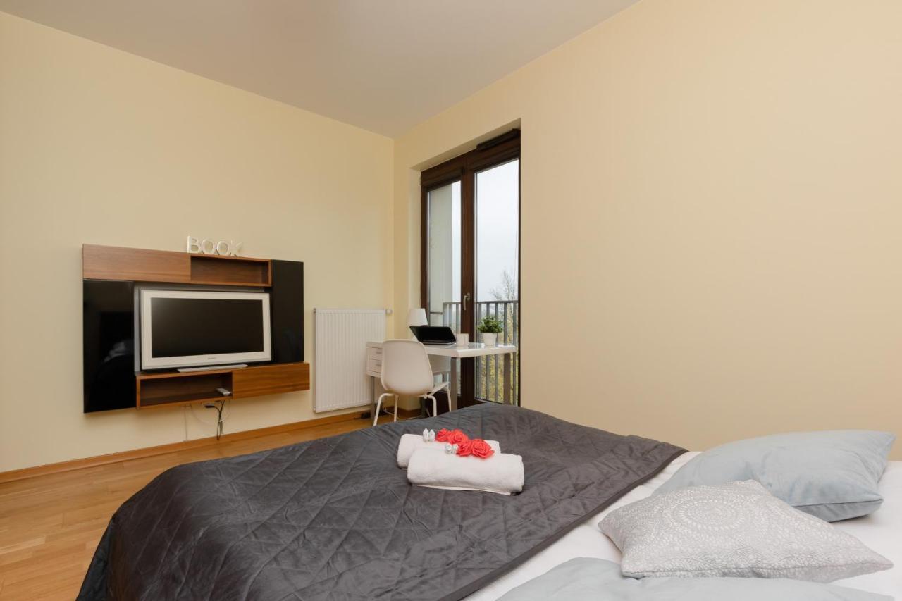 Warsaw Śródmieście Apartment with balcony&parking by Renters Varsóvia Exterior foto