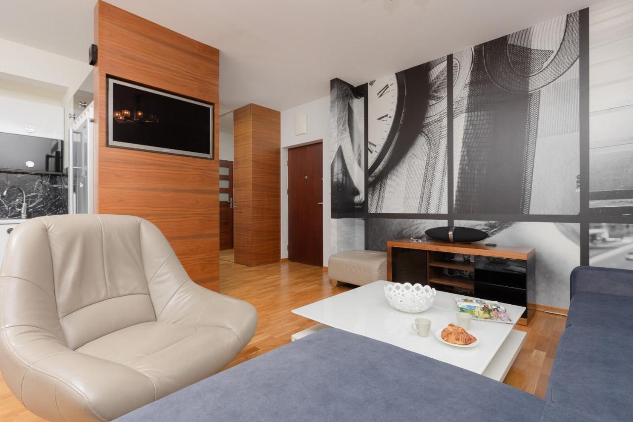 Warsaw Śródmieście Apartment with balcony&parking by Renters Varsóvia Exterior foto